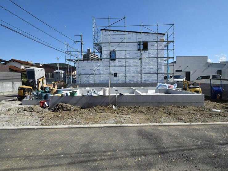 外観を西側より撮影 2025.10.23