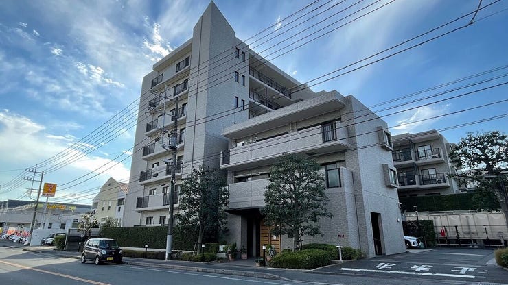 【外観】
京成松戸線・五香駅徒歩5分の好立地