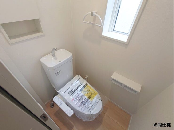 ※同仕様
◎現地案内予約受付中!◎
トイレは各階にあり、ご家族で利用が重なりやすい忙しい朝の時間帯もスムーズです。