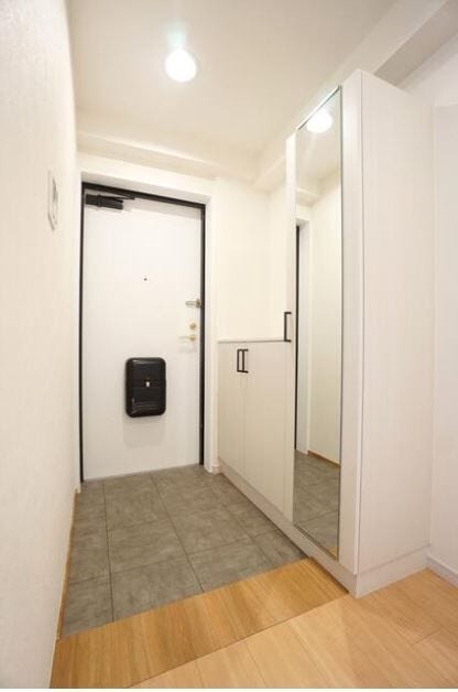 玄関収納があります。