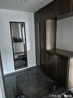 収納がたくさんあるので、靴のなどの収納に困りませんね!