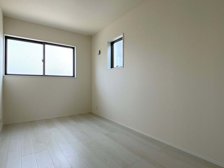 2階約5.69帖洋室