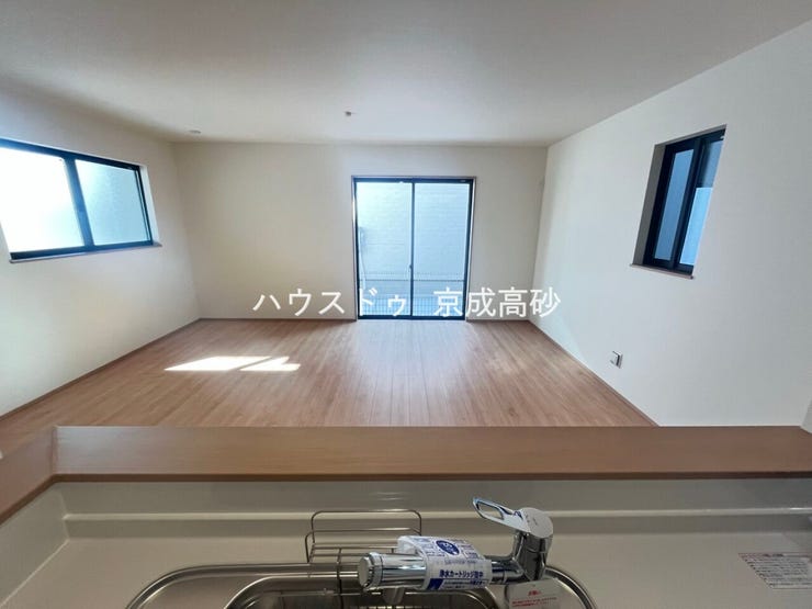 ご家族だんらんのスペースとなるダイニング。家具の配置がしやすい広さを確保しています!