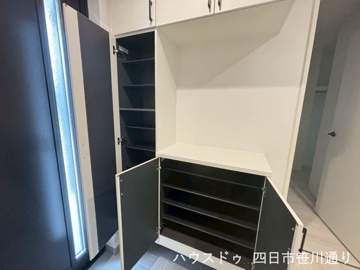 玄関収納