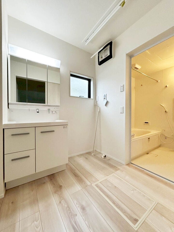 【閑静な住宅街】八幡西区御開の新築戸建♪本城小・中学校♪駐車スペース4台分♪全居室収納♪