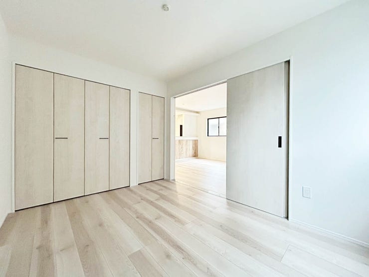 【閑静な住宅街】八幡西区御開の新築戸建♪本城小・中学校♪駐車スペース4台分♪全居室収納♪