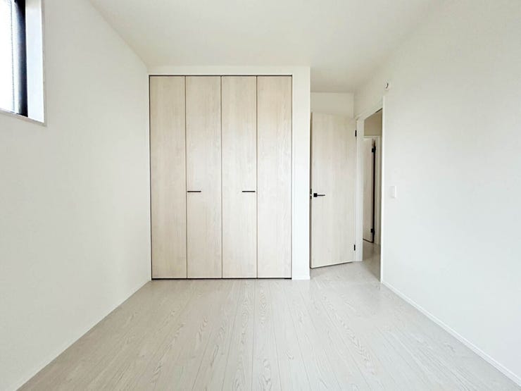 【閑静な住宅街】八幡西区御開の新築戸建♪本城小・中学校♪駐車スペース4台分♪全居室収納♪