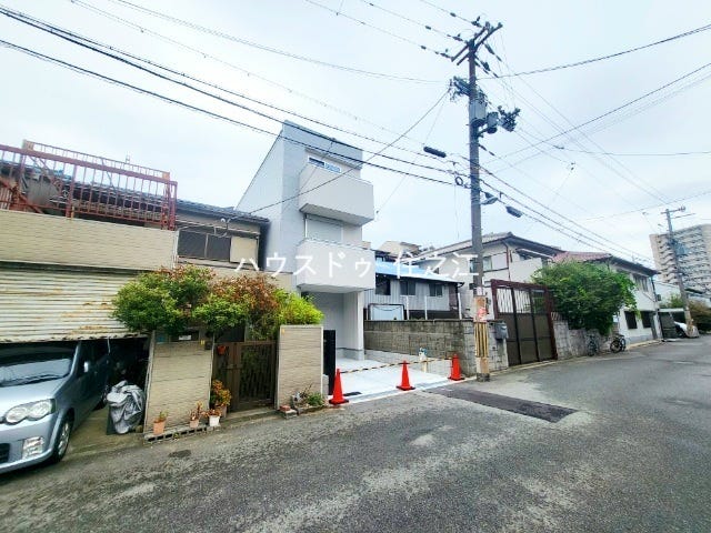 ★防犯対策に役立つモニター付インターホンも完備♪