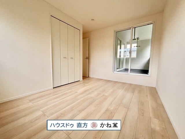 2階洋室(6.5帖)クローゼットががあります