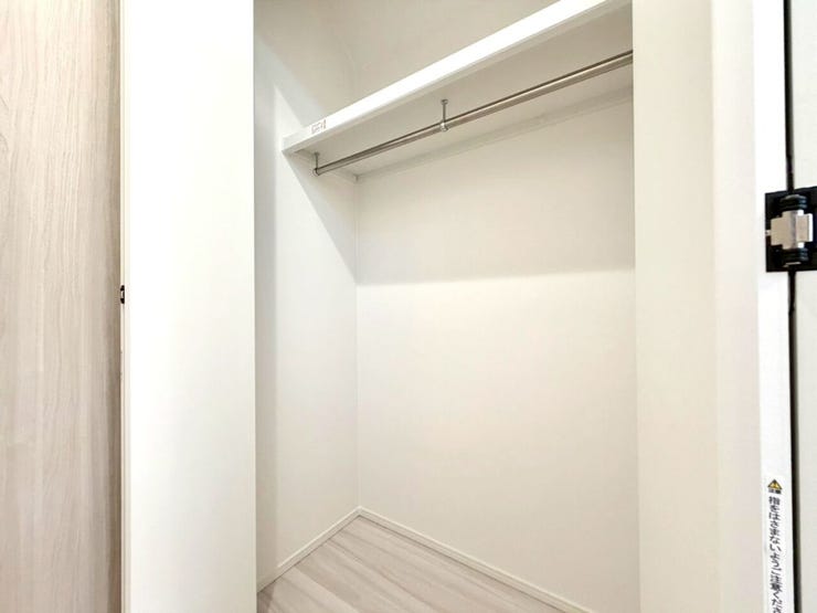 3F:6帖の洋室の収納