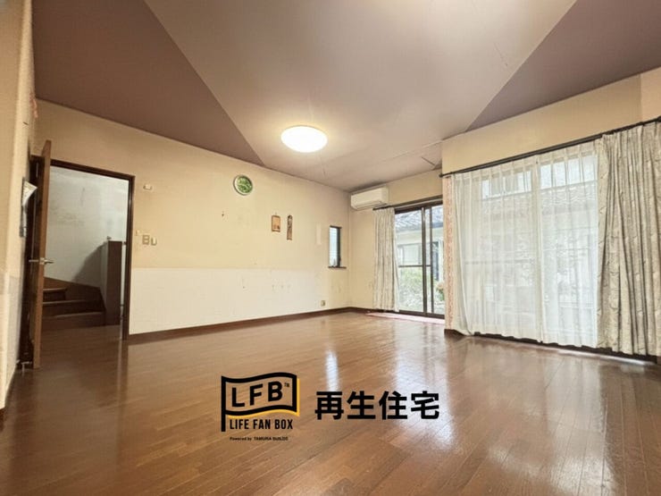 ※リフォーム前の画像です。壁と床をリフォームします♪