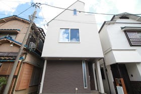 足立区古千谷本町１丁目