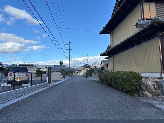 北西側幅員約4.4m