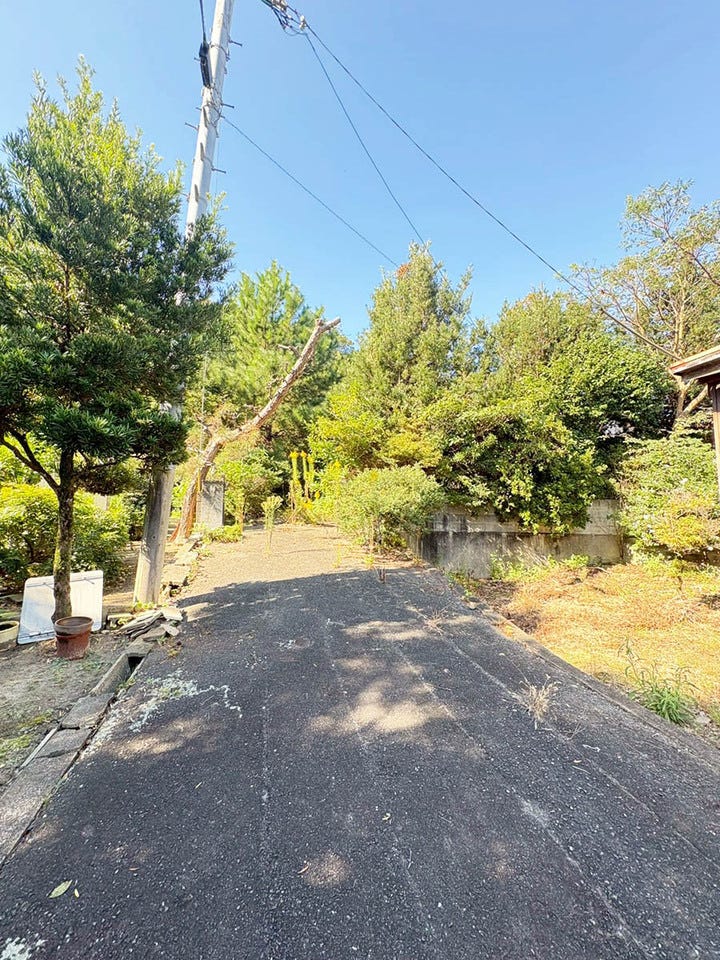 筑紫野市武蔵 中古戸建て♪土地面積約320坪♪WIC2カ所♪コンビニまで徒歩約5分♪