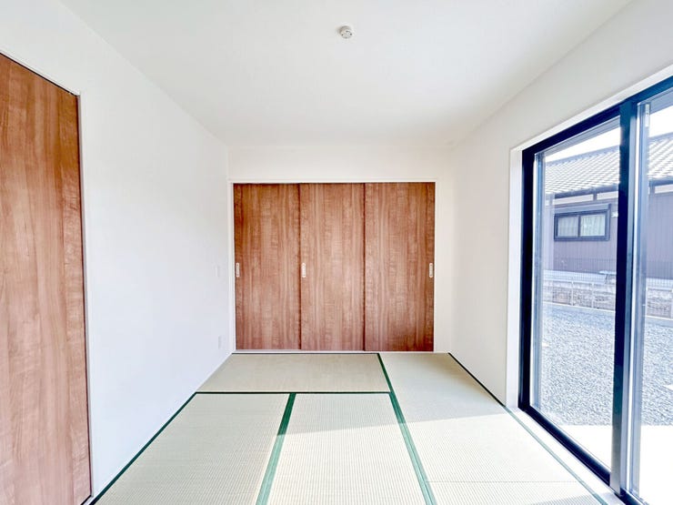 ◆行橋市南大橋4丁目2期2号棟◆日当たり良好◆LDK約18帖◆カウンターキッチン◆和室あり