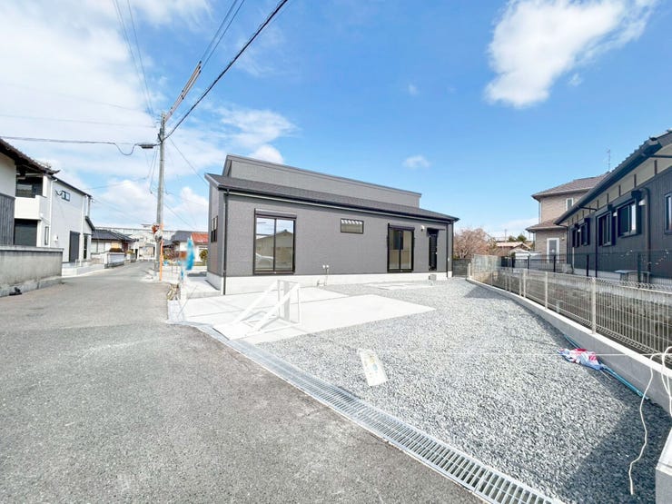 ◆行橋市南大橋4丁目2期2号棟◆日当たり良好◆LDK約18帖◆カウンターキッチン◆和室あり