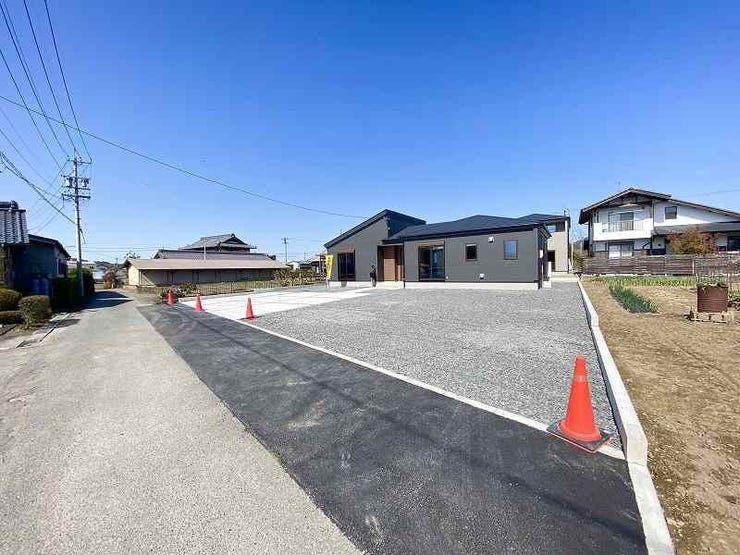 並列駐車3台可!