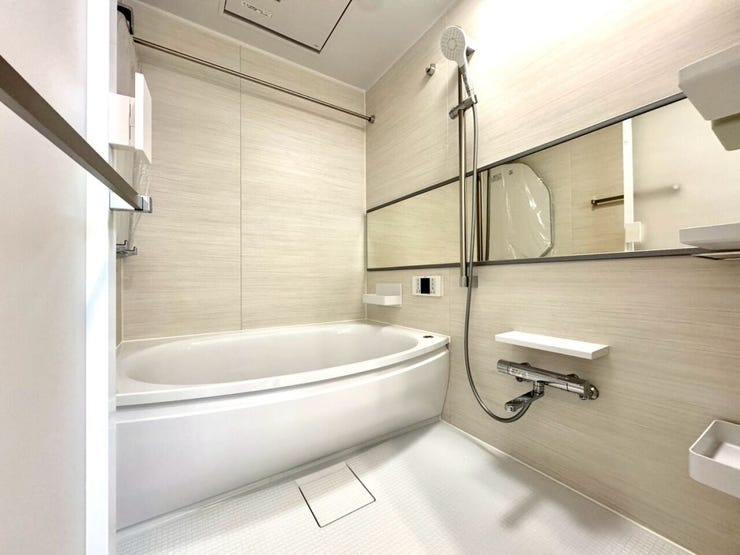 【Bathroom】リラックスできる空間で、一日の疲れを癒し、心身共にリフレッシュできます。