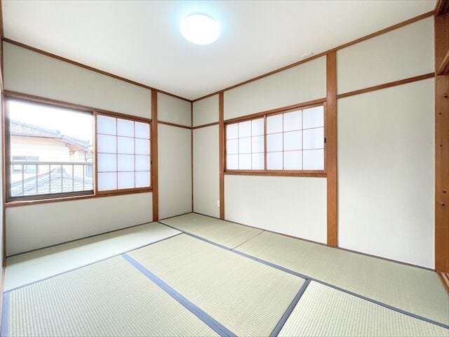 親族や友人が泊りがけで遊びに来られるようなご家庭では、客間として重宝するはずです。