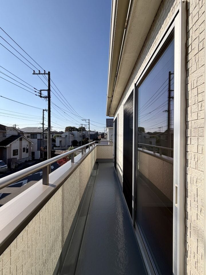 採光と通風のバランスがほどよく、晴れた日には洗濯物が良く乾きます。