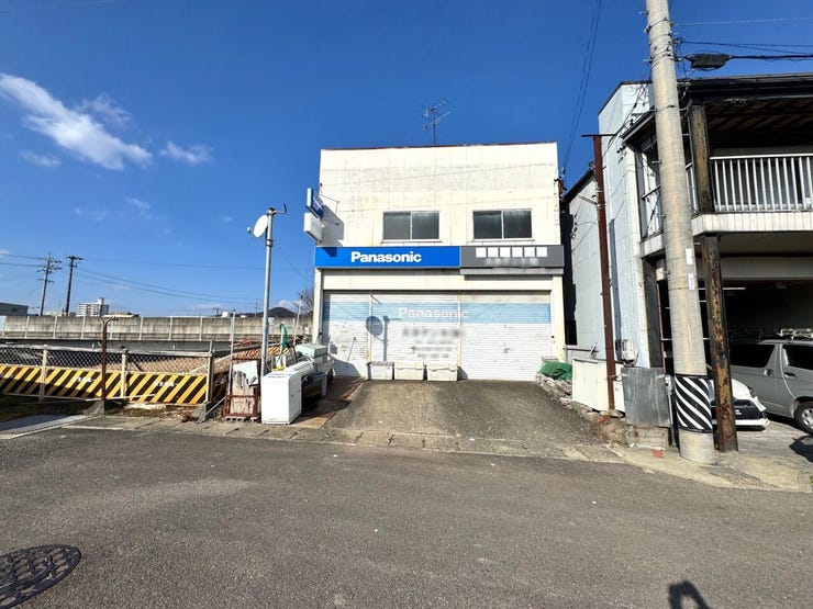 スーパーまで徒歩8分!毎日のお買い物も便利です♪