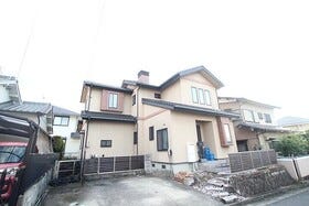 日進市五色園３丁目