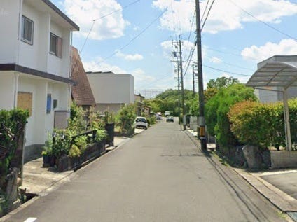 『桃花園』のなかにあり、周辺は低層の住宅の多い落着いた住環境です!