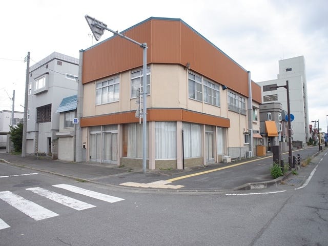 マックスバリュ浪打店まで340m!