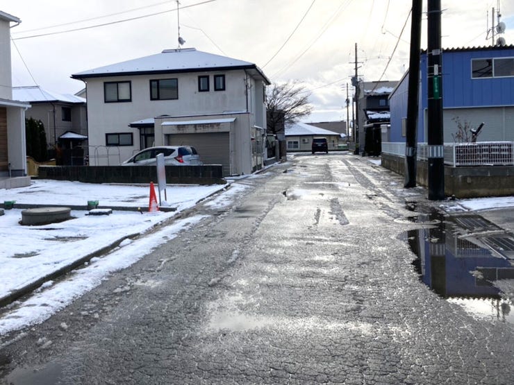 現地(2025年12月)撮影
◎現地案内予約受付中!◎
完成済みですので、ごゆっくりご内覧いただけます。お気軽にお問い合わせくださいませ♪