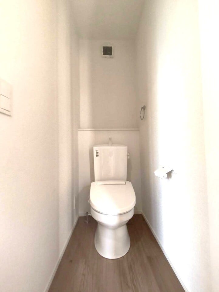 2階にもトイレがあり、朝の混雑の解消にも役立ちます