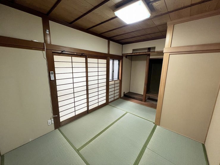 のんびりくつろげる和室スペース♪