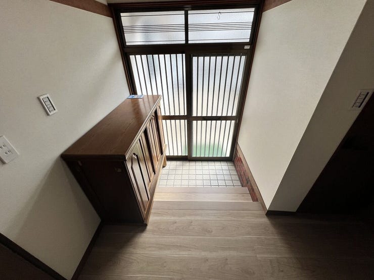 明るくて広々とした玄関♪