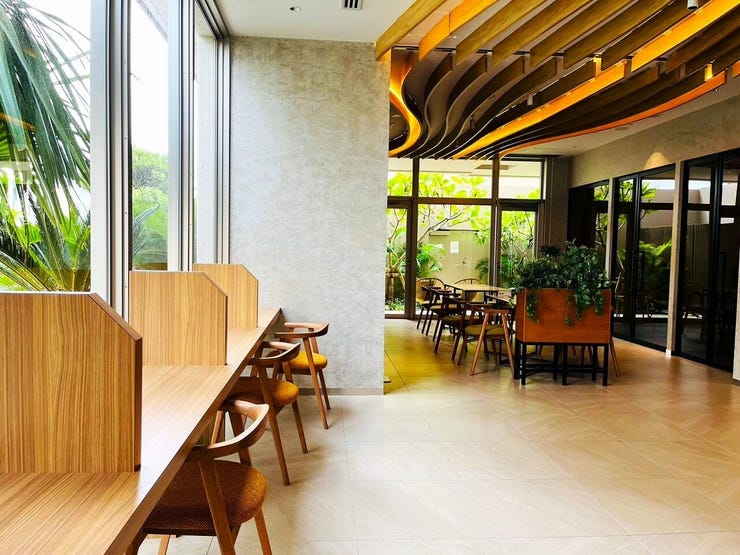 ロビーのワークスペース