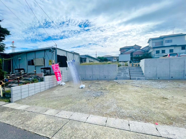 ■□2号地□■
現地のご案内をご希望の方は、お気軽にお問い合わせください♪
(2025年10月撮影)