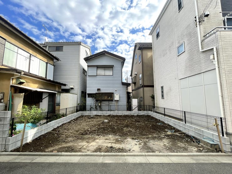 【外観】
◇JR武蔵野線線「西浦和駅」まで徒歩約13分/JR埼京線「武蔵浦和駅」もご利用可能♪
→2沿線ご利用可能で通勤・通学にも便利な立地