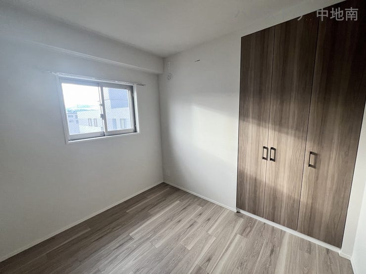 趣味部屋、書斎としても使用できる♪