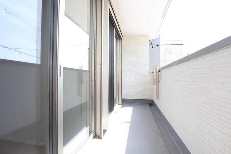 バルコニー 同仕様
インナーバルコニー♪
日当たり良好です♪