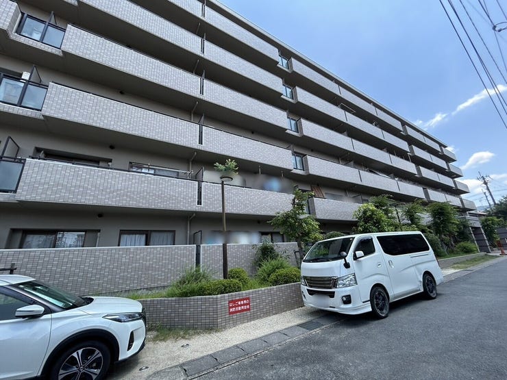 RC造6階建、総戸数64戸