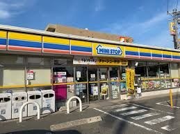 ミニストップ天白半ノ木店まで499m 徒歩7分