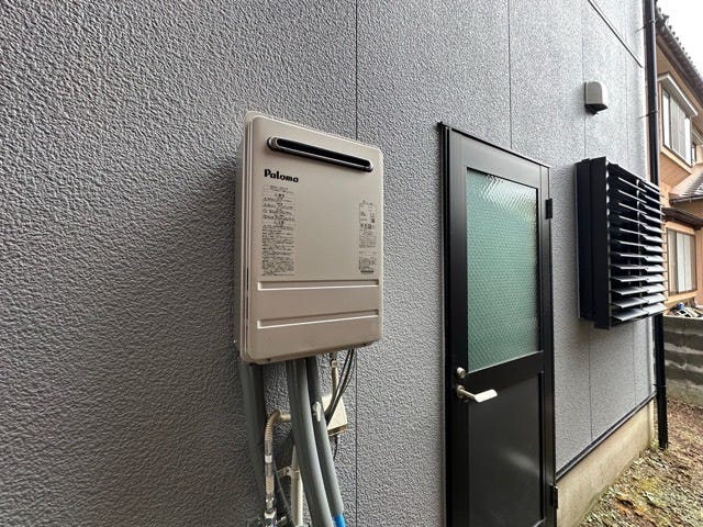 新品のボイラー設置