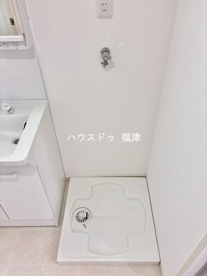 《福岡市東区奈多団地 中古マンション》
奈多団地24号棟