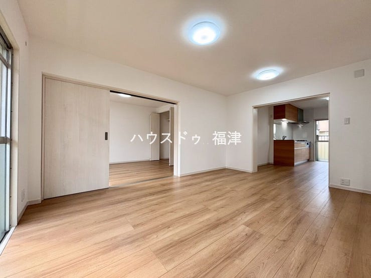 《福岡市東区奈多団地 中古マンション》
奈多団地24号棟