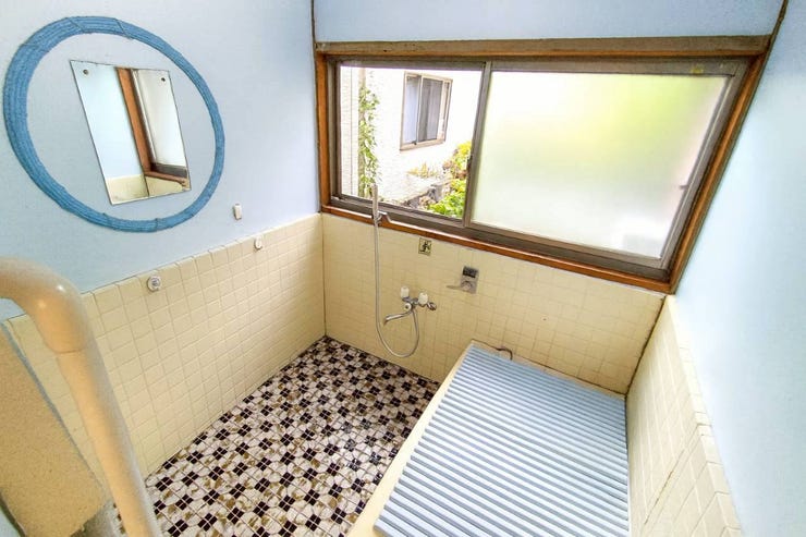 ※空室をイメージしCG加工したものです。
画像は実際の室内写真と間取り図から再現した「室内イメージ」で実際とは多少異なります。