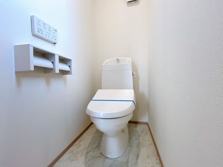 トイレ2ケ所あり◎
家族が多いご家庭も安心です。