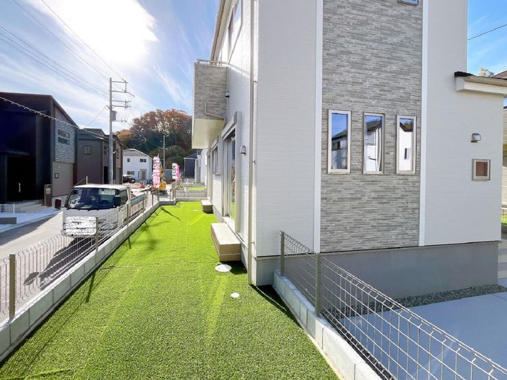 ガーデニングや家庭菜園が好きな方にも嬉しい庭付き◎