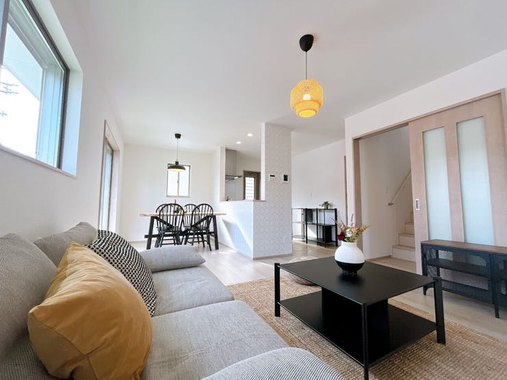 日当り良好のリビング。
明るい空間です◎