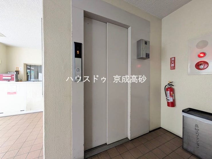 エレベータ1基です。