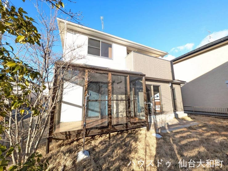 雨の日はサンルームがあれば洗濯物も安心して干せます