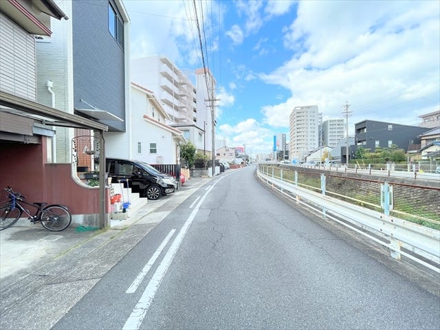 ・名古屋市立長根台小学校まで徒歩7分(約520m)
・名古屋市立鳴子台中学校まで徒歩15分(約1200m)