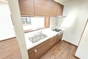 キッチンからリビングを見渡せます♪